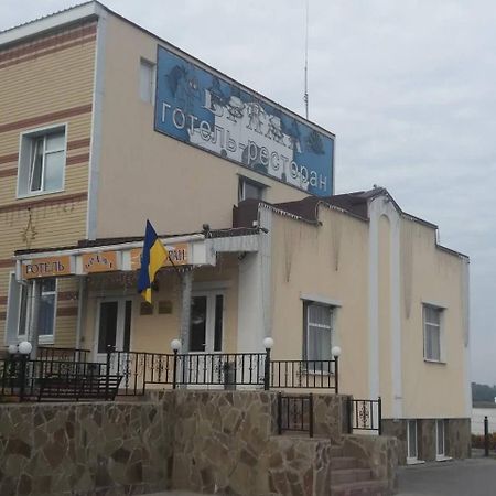 Отель Брама Hlukhiv Extérieur photo